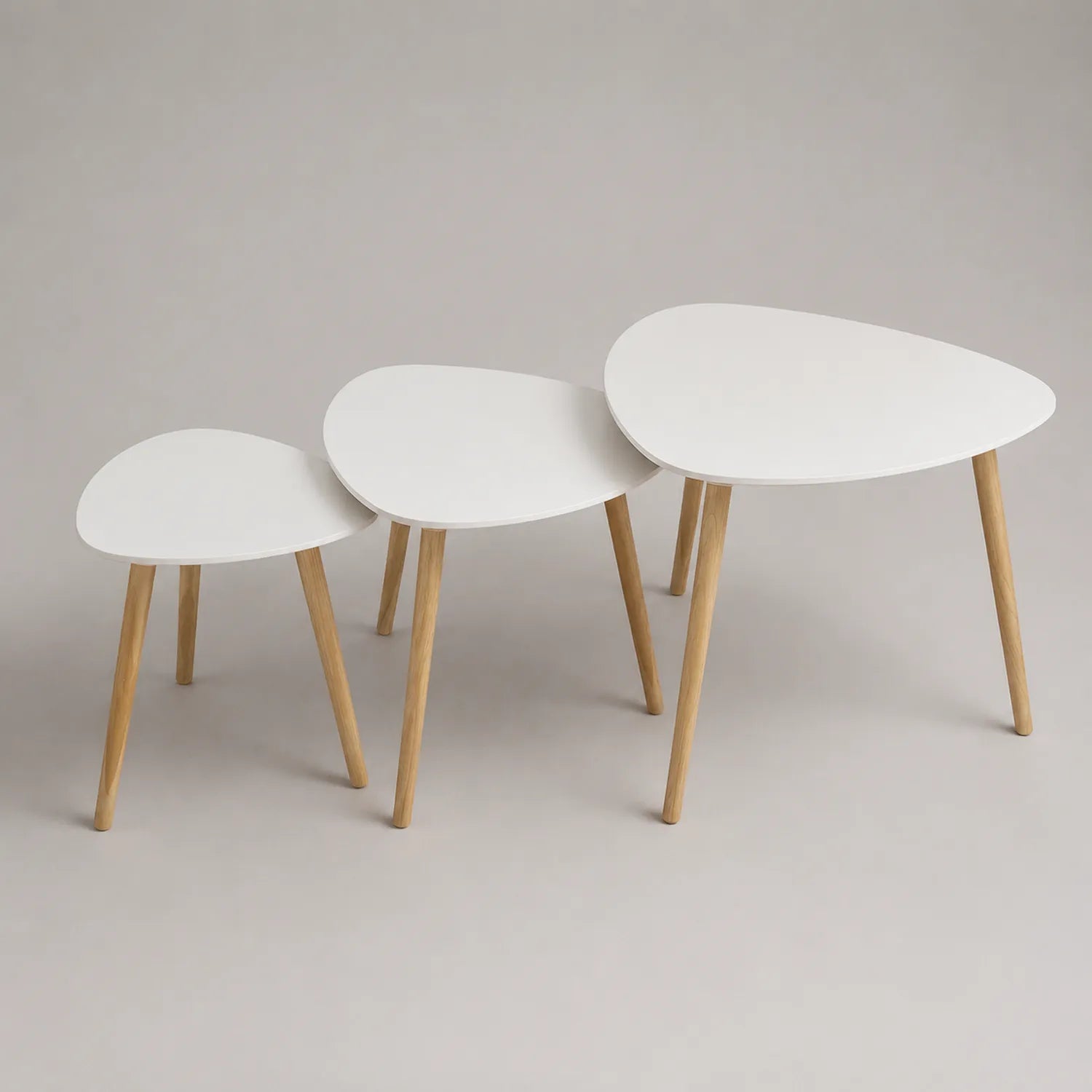 3-teiliges Nesting-Couchtisch-Set Weiß MDF und Gummibaumholz